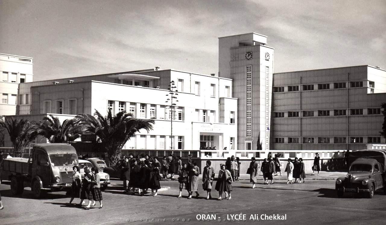 919- Oran - Lycee Ali Chekkal.jpg